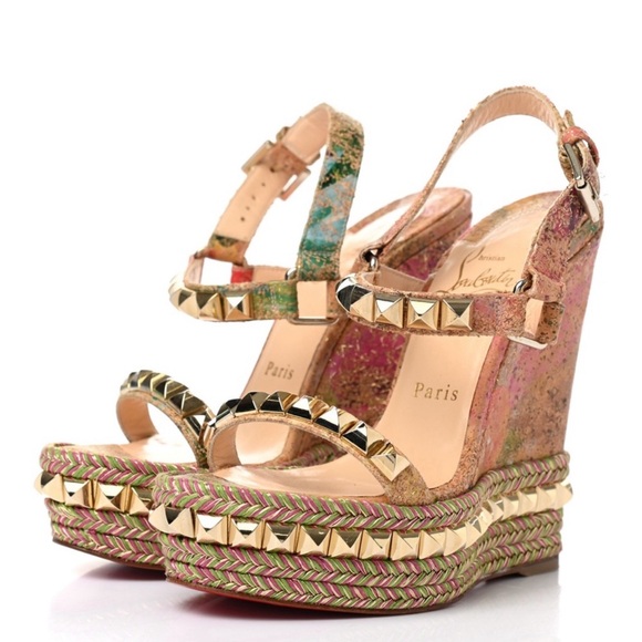 Authentic Louboutin Cork Bloom Print Cataclou Studded Wedge Sandals in Light Gol - Picture 1 of 17